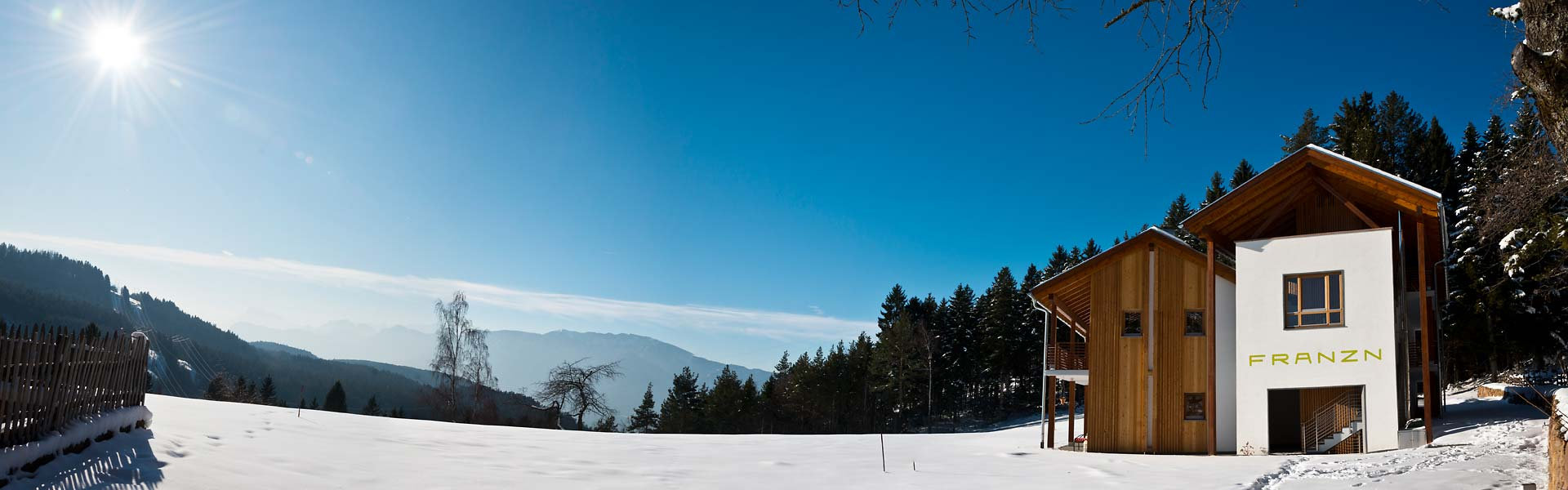 Traumhaftes Winterpanorama in den Dolomiten